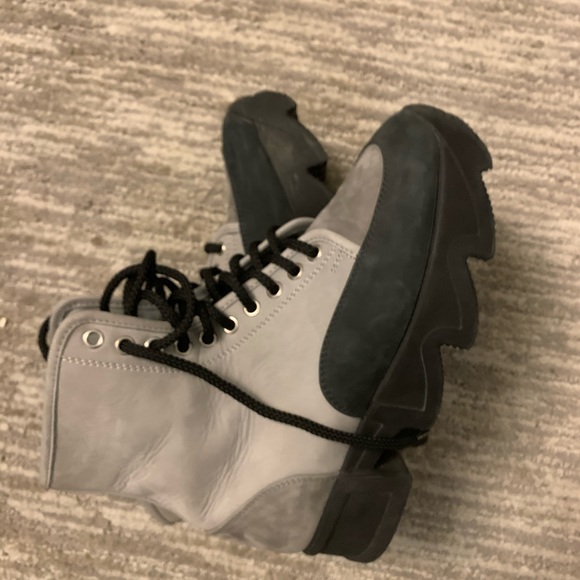 Iri; edgy, suede moto boots. - Picture 4 of 8